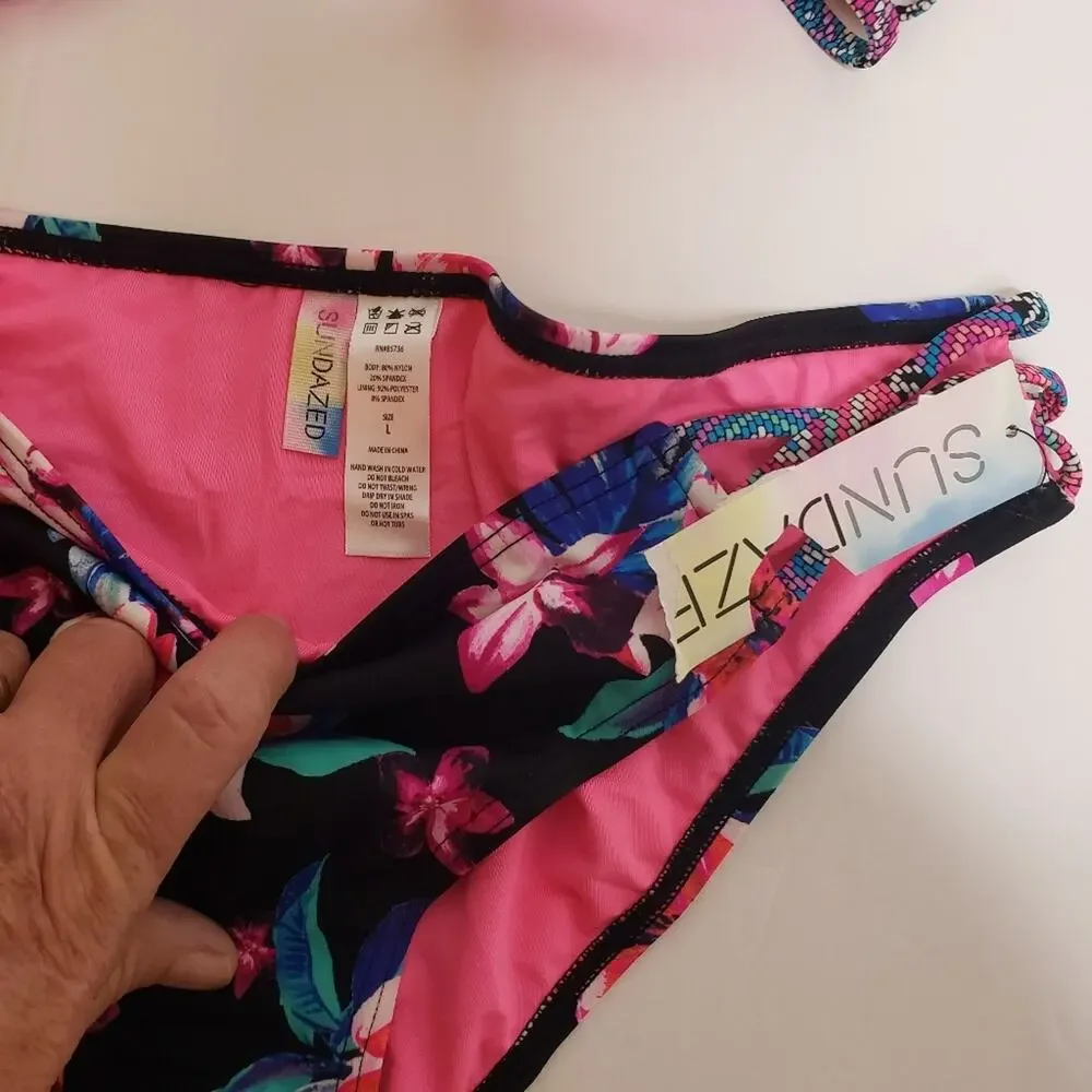 NWT Sundaze harper 2pc black pink multi floral bikini swimsuit 32 B/C LG large